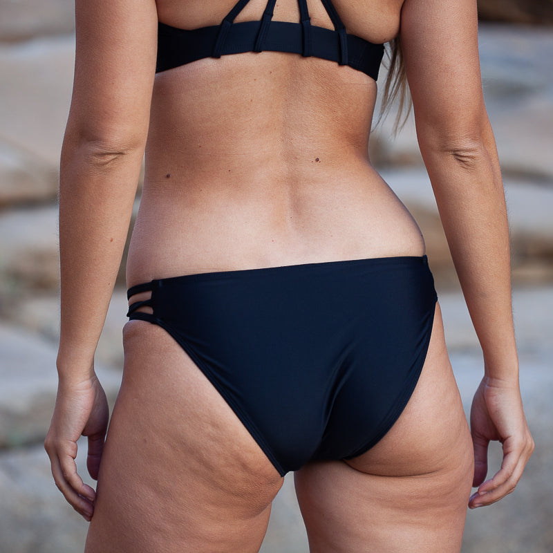 Low Waist Bikini Hose FREE Schwarz