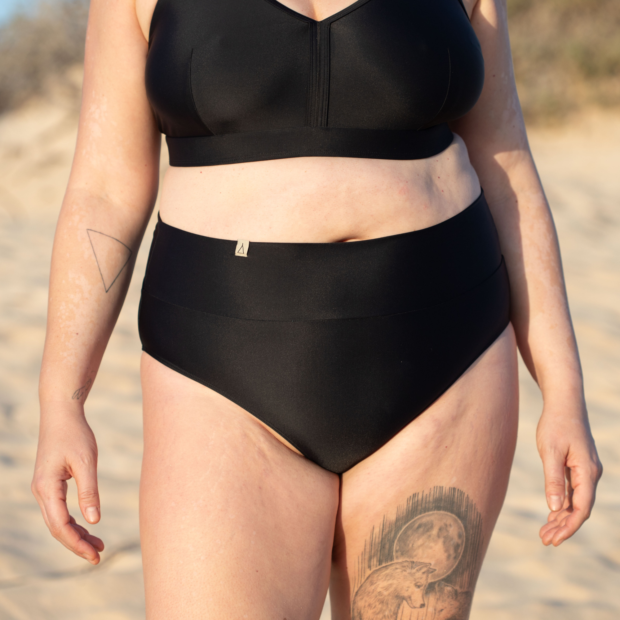 Soft High Waist Bikini Hose FEEL Schwarz