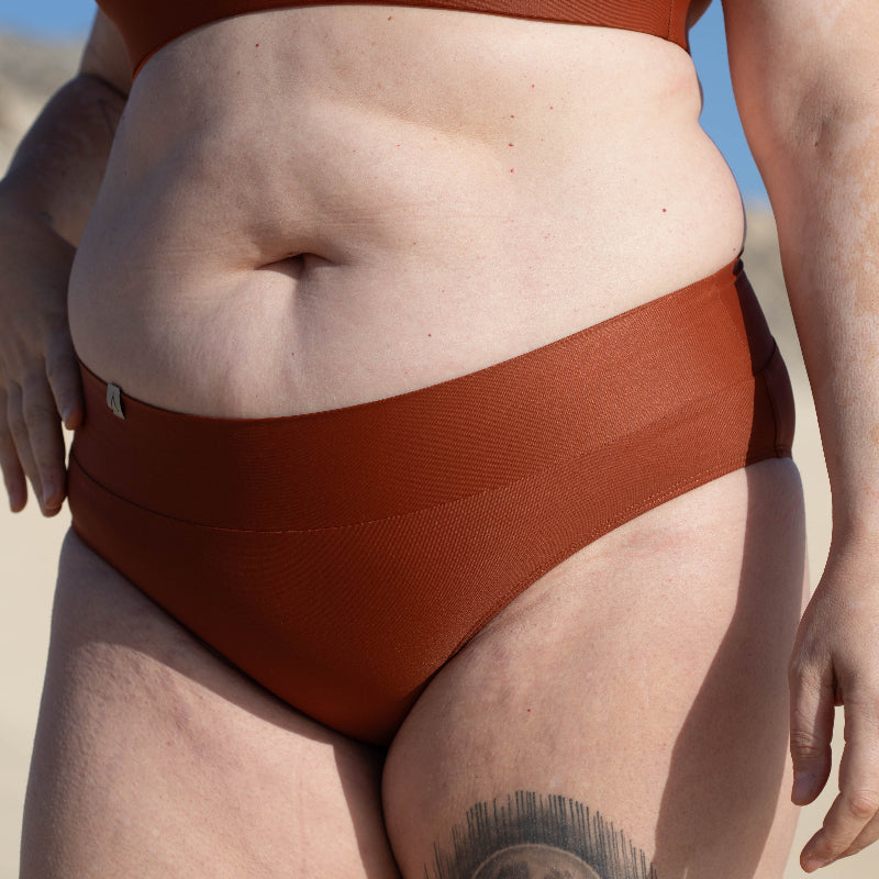 Soft Waist Bikini Hose FLOW Rostbraun