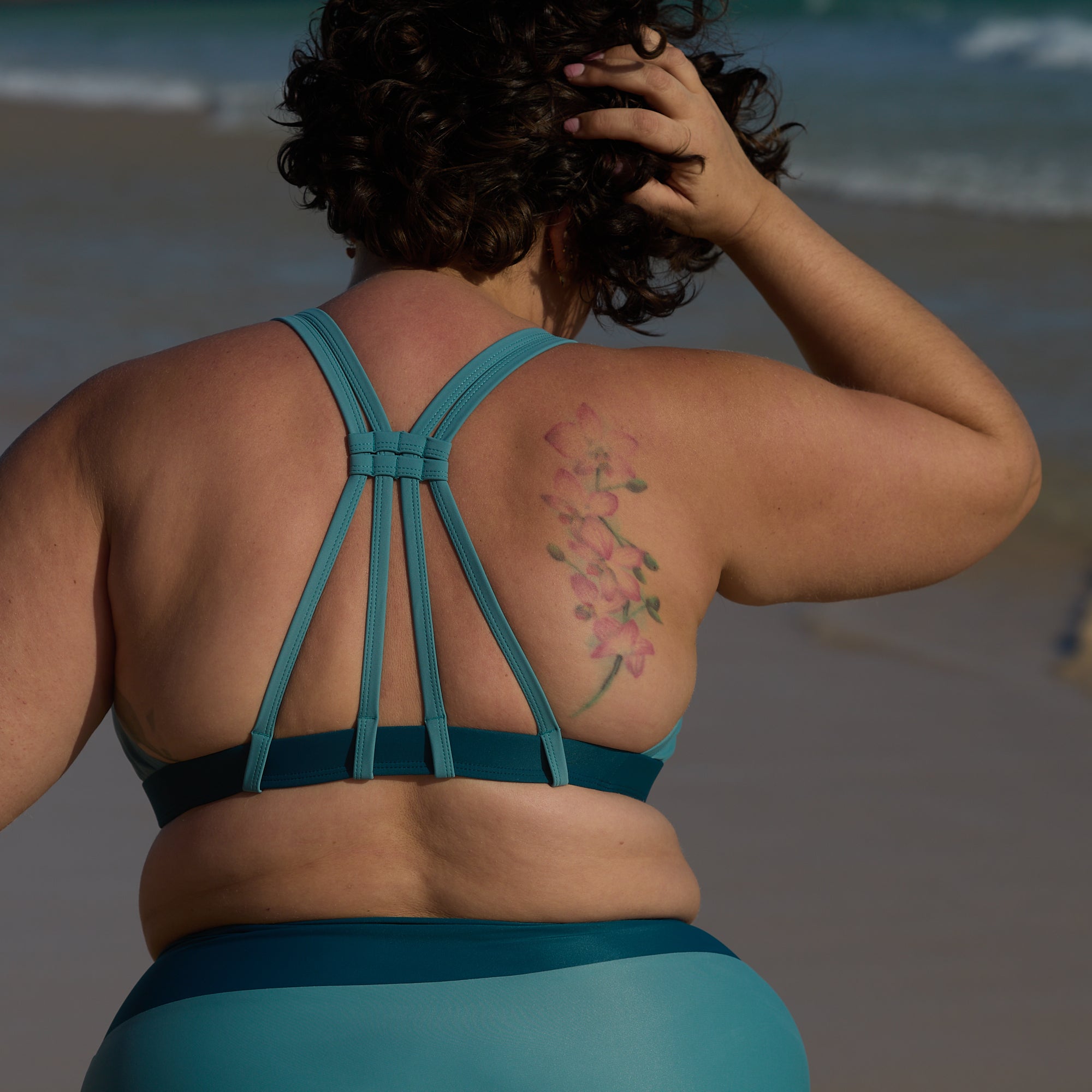 Sportbikini Oberteil WILD Eisblau Petrol