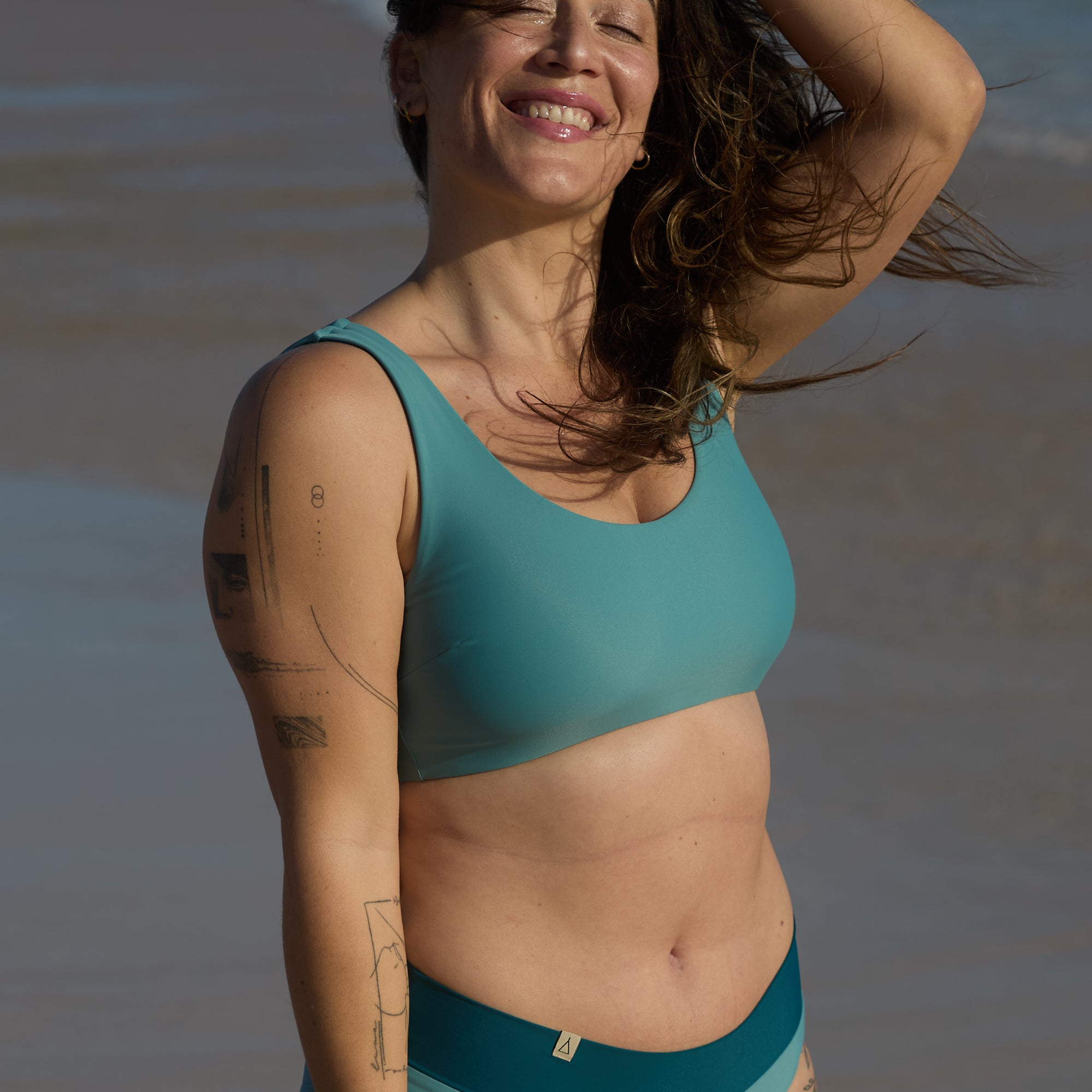 Wendbares Bikini Oberteil PURE Eisblau Petrol