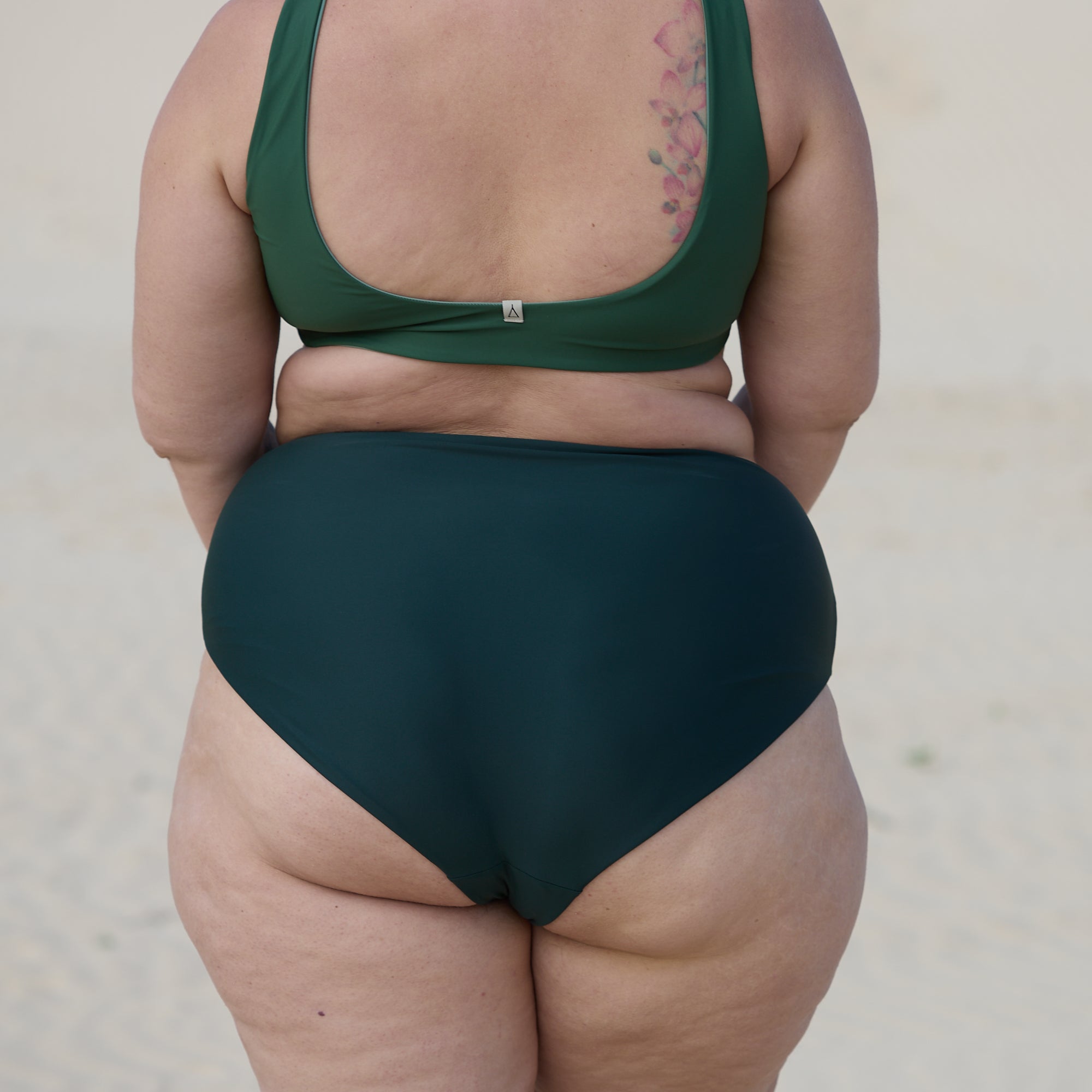 Wendbare High Waist Bikini Hose PURE Dunkelgrün Moosgrün