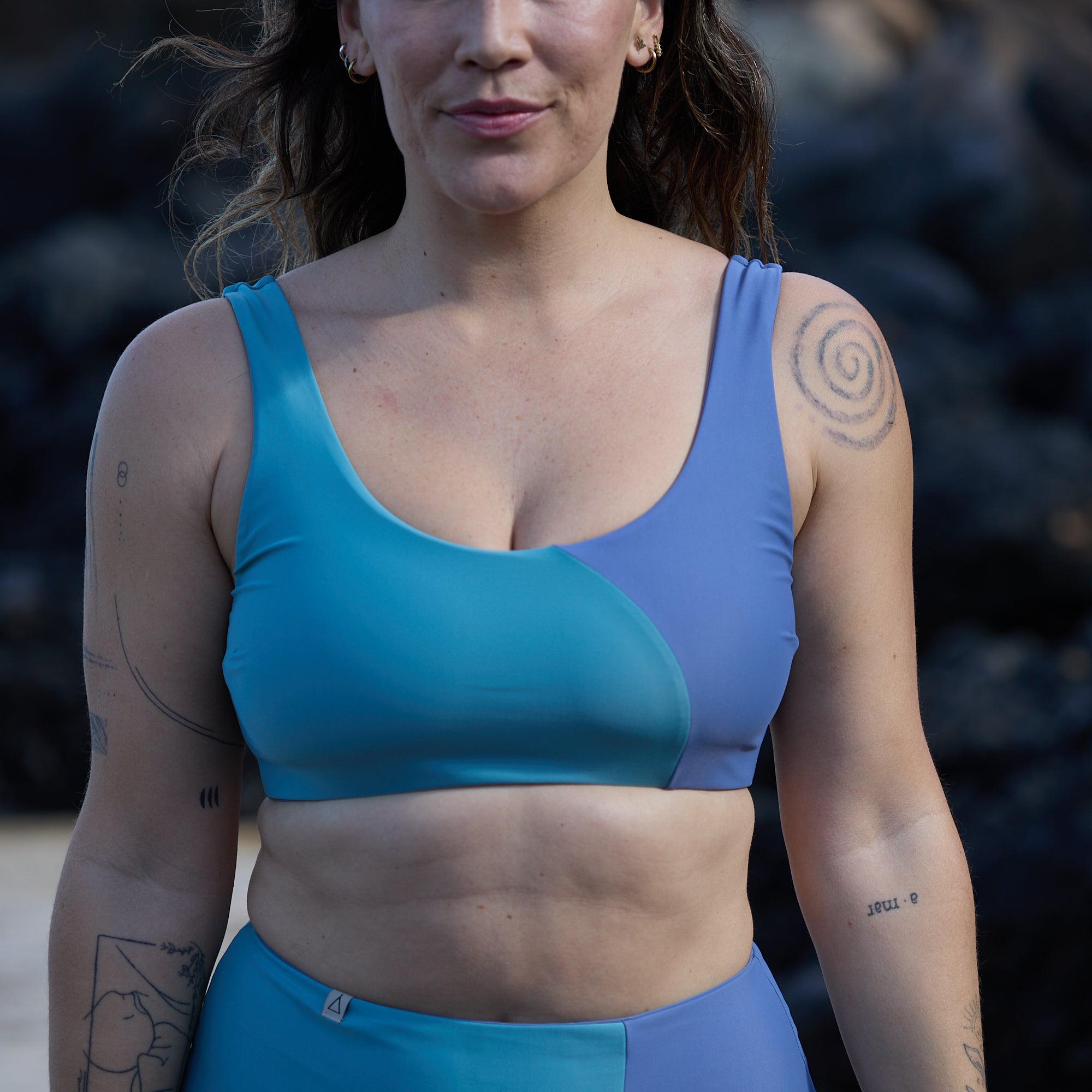 Eco+ Limited Edition Wendbares Bikini Oberteil PURE Eisblau Lavendelblau