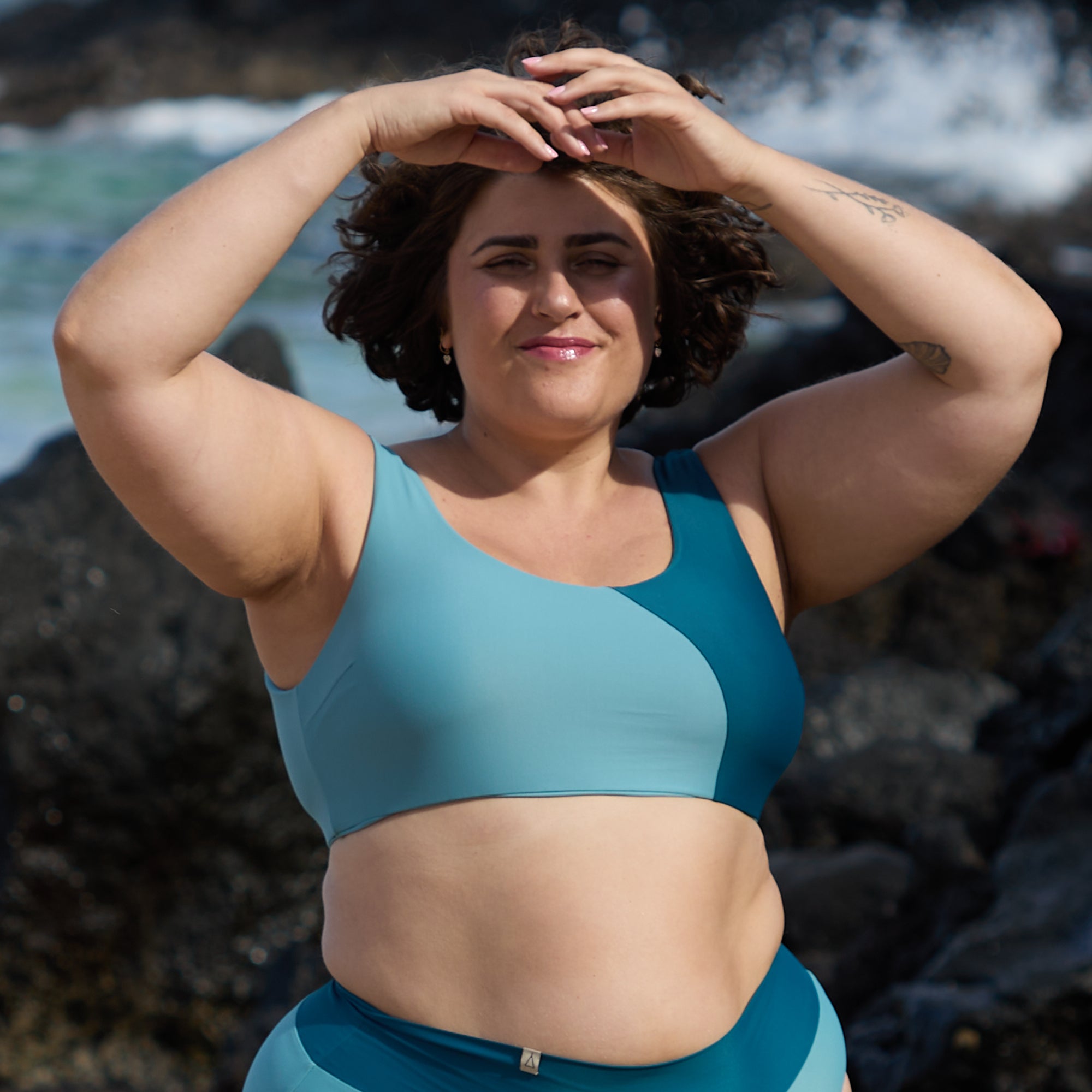 Eco+ Limited Edition Wendbares Bikini Oberteil PURE Eisblau Petrol