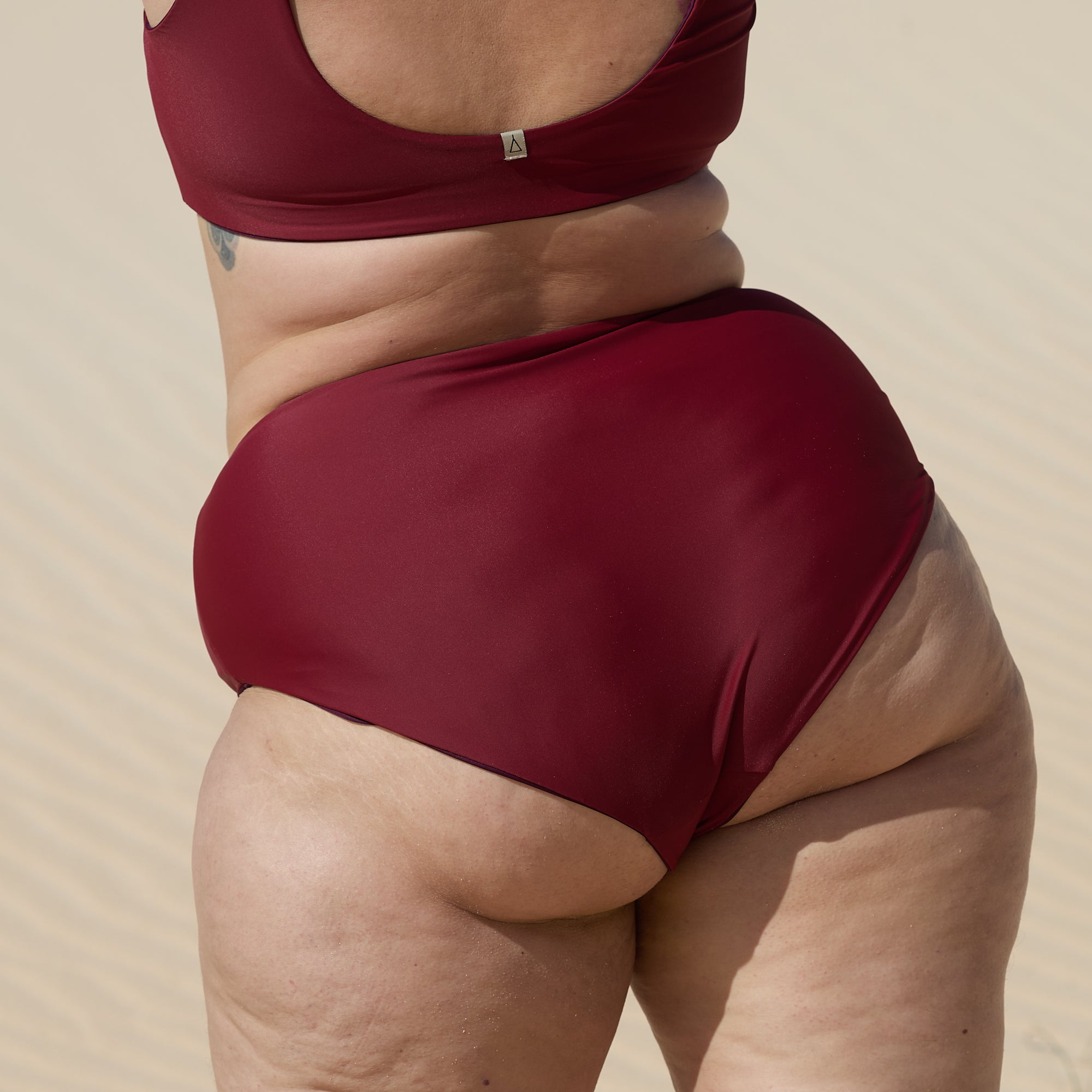 Wendbare High Waist Bikini Hose PURE Beere Dunkelrot