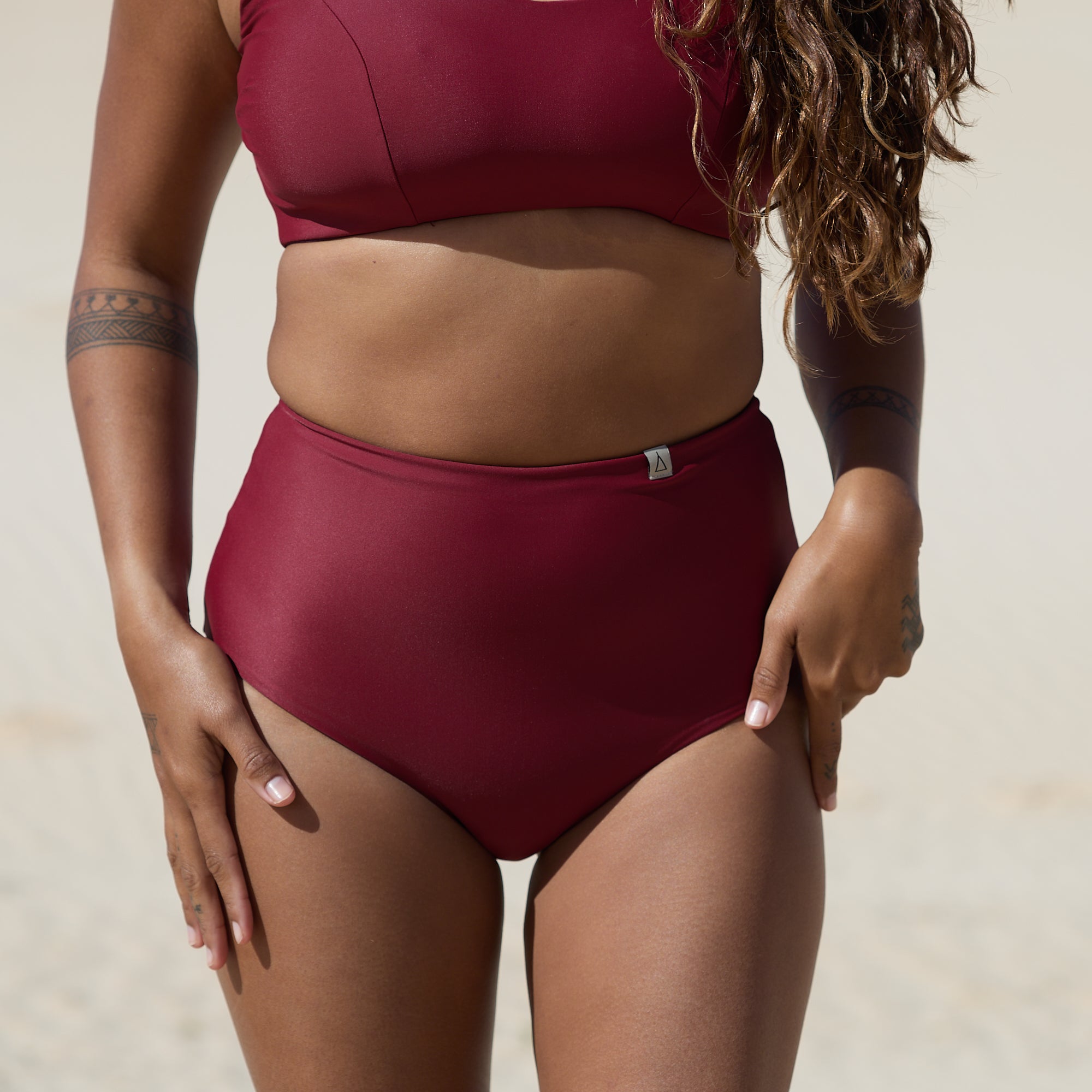 Wendbare High Waist Bikini Hose PURE Beere Dunkelrot